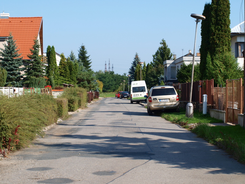 ulice na parcelách směrem k jalovému potoku